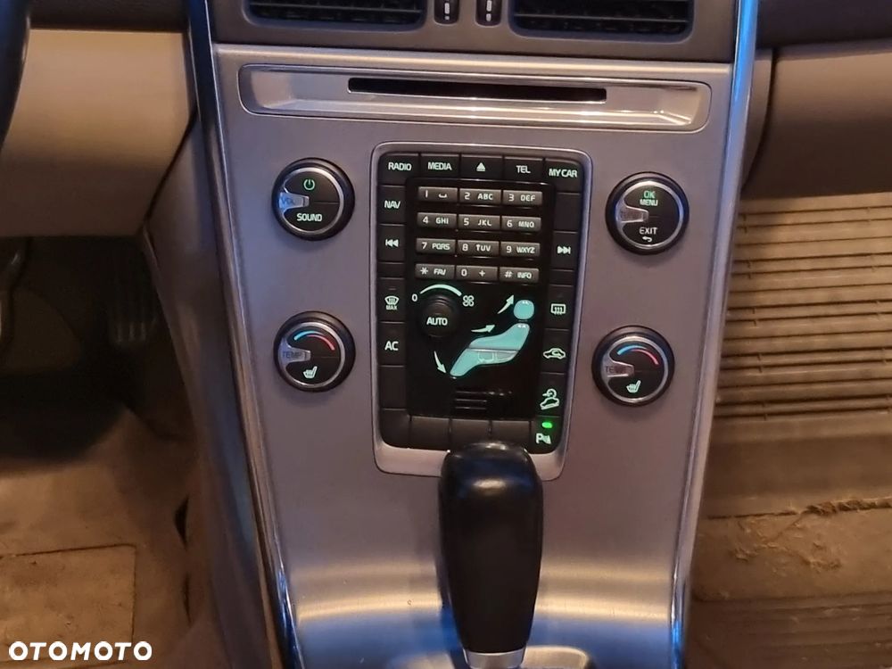 Volvo XC 60 - 12