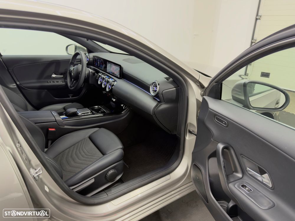 Mercedes-Benz A 250 e 8G-DCT Style - 16