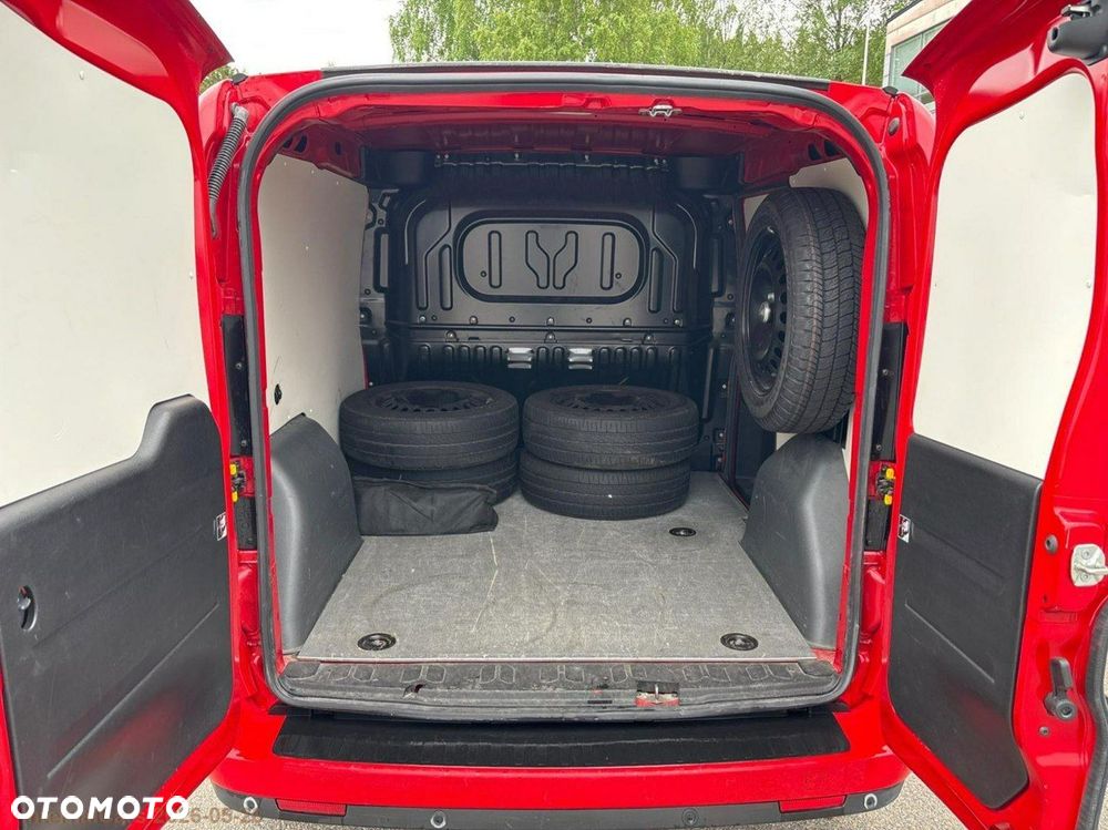 Fiat Doblo - 17