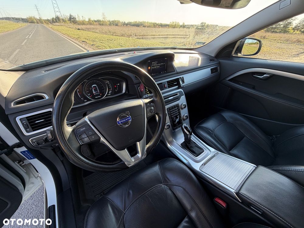 Volvo V70 D4 Drive-E Momentum - 13