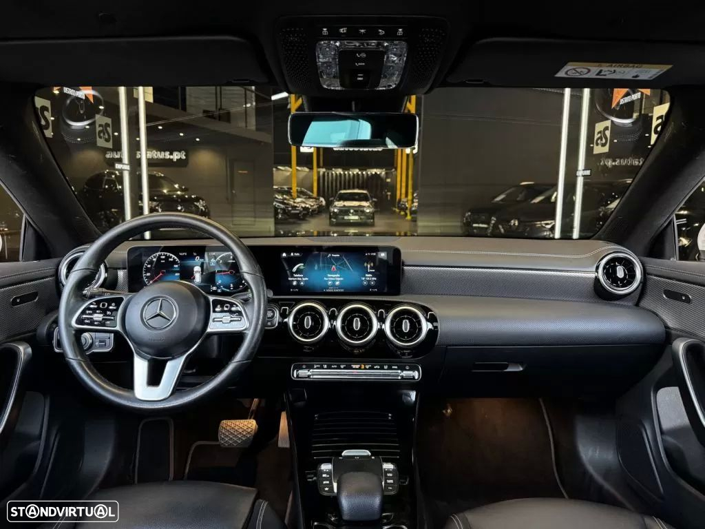 Mercedes-Benz CLA 200 - 40