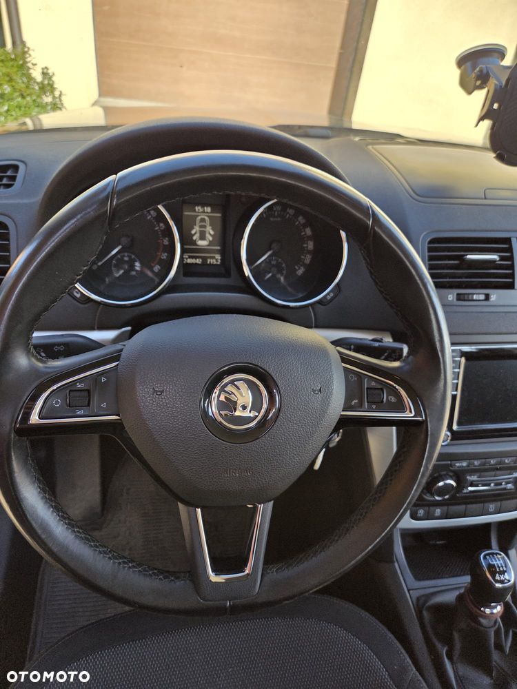 Skoda Yeti 2.0 TDI SCR 4x4 Ambition - 6