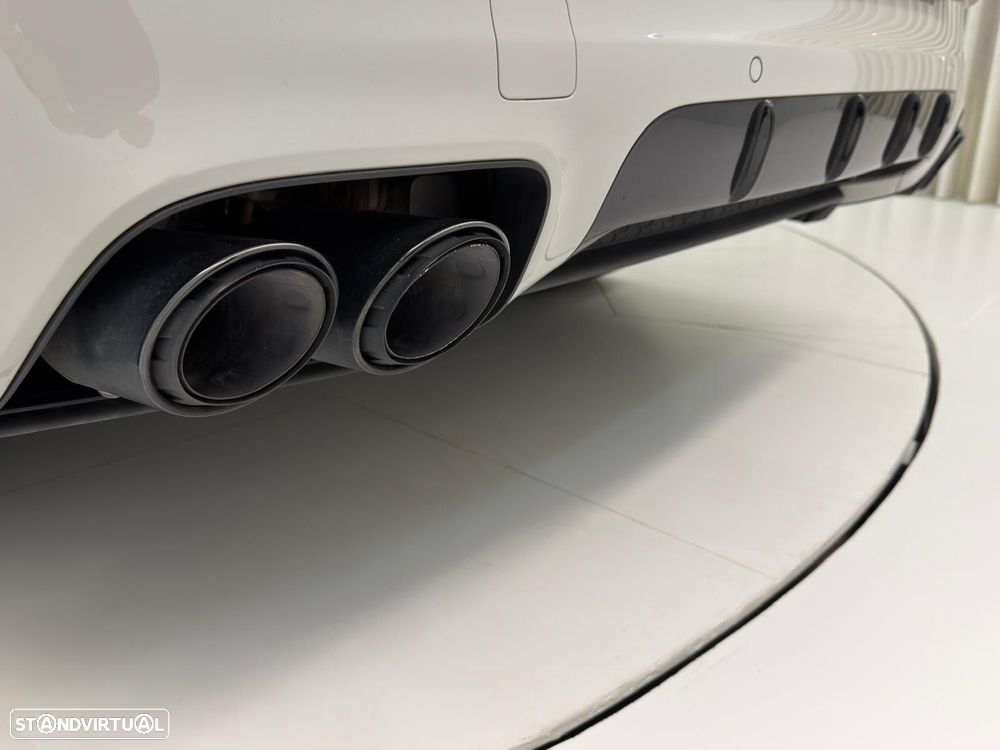 Porsche Cayenne Coupé E-Hybrid - 15