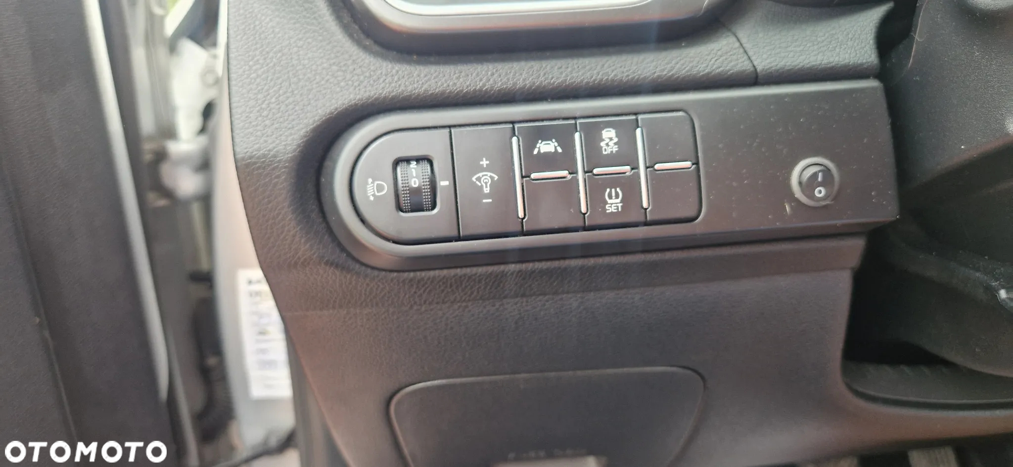 Kia Ceed - 18