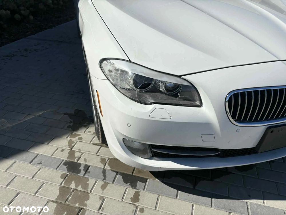 BMW Seria 5 535i xDrive Luxury Line - 7