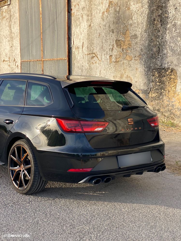 SEAT Leon ST 2.0 TSI 4Drive OPF DSG Cupra R - 6