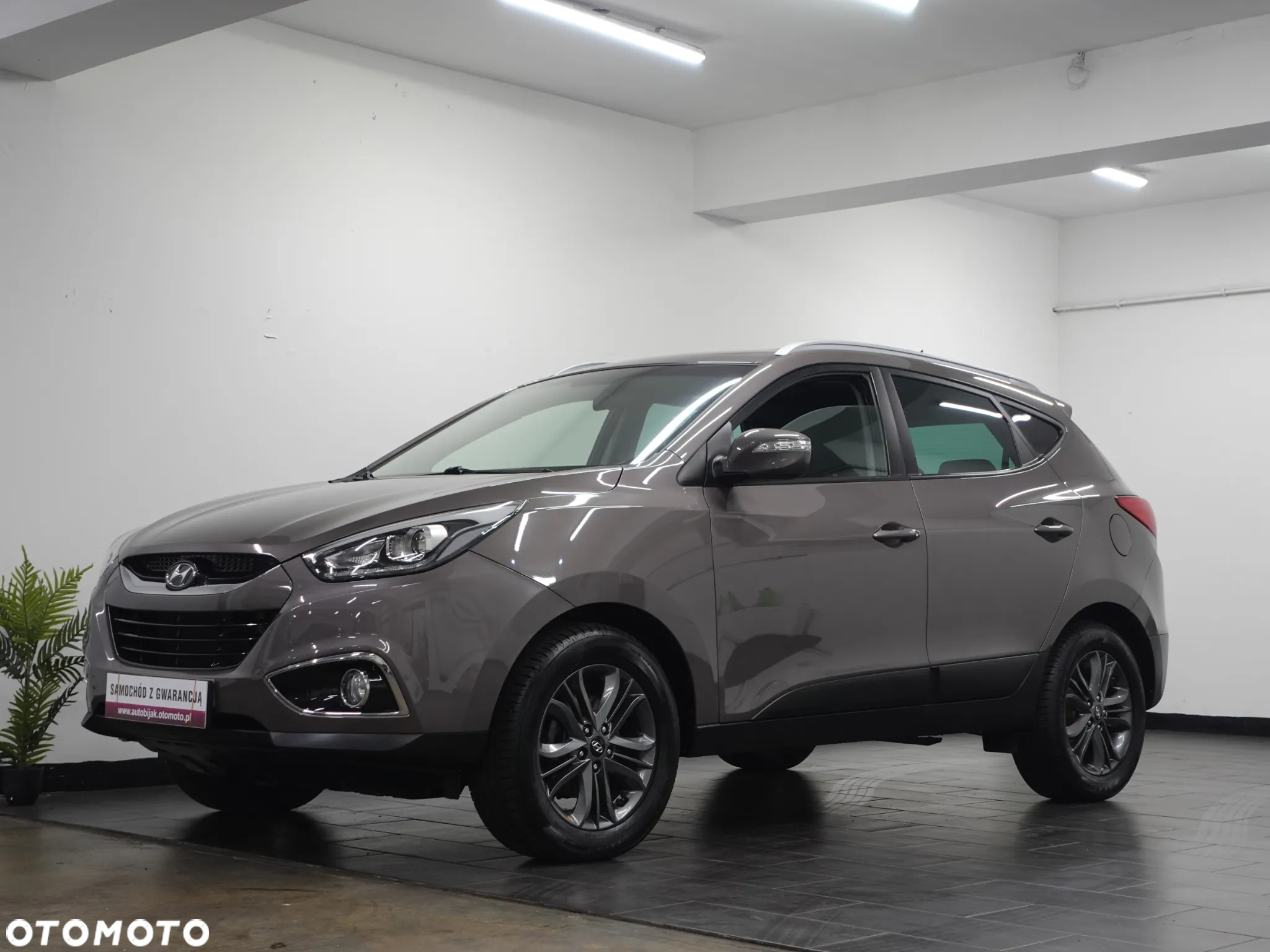 Hyundai ix35 2.0 CRDi 4WD Finale Silver - 3