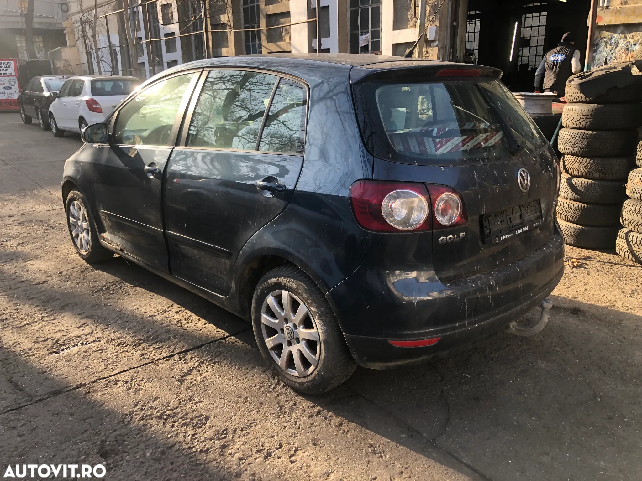 Dezmembrez Golf 5 plus 1.6 FSI BLF 85KW - 6