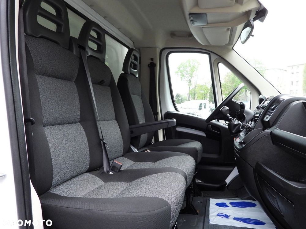 Fiat DUCATO KONTENER WINDA 8 PALET TEMPOMAT NAWIGACJA KLIMATYZACJA  130KM - 38