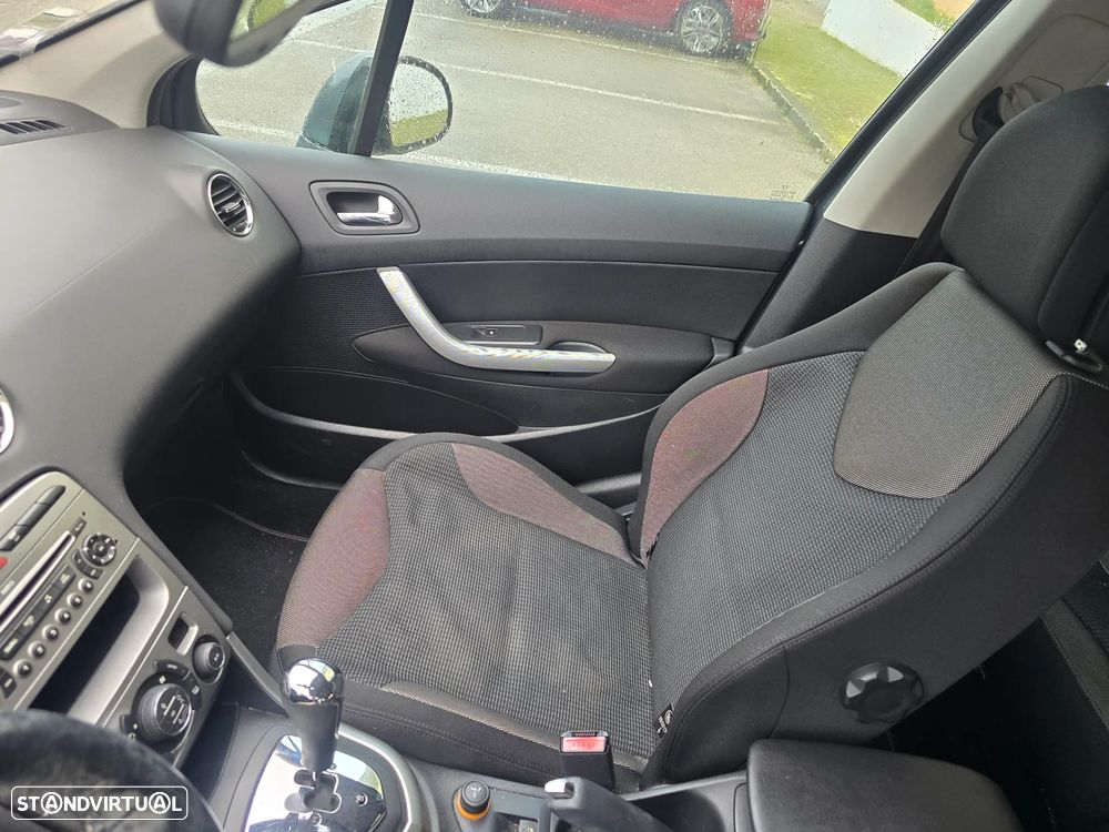 Peugeot 308 1.6 HDi Executive CMP6 - 2