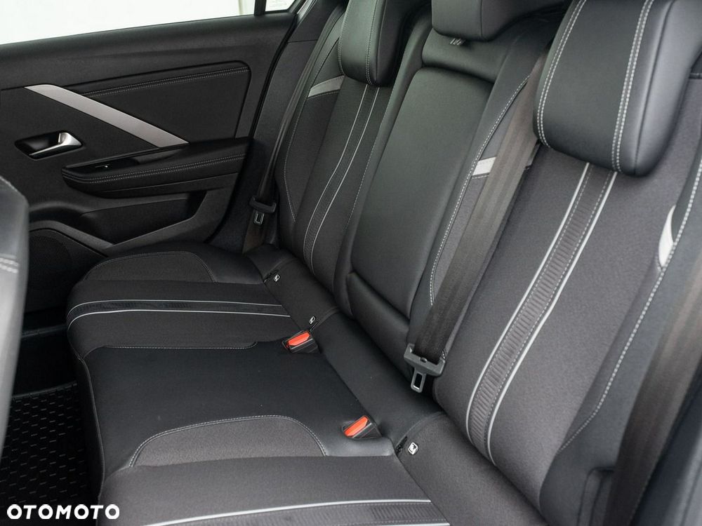 Opel Astra 1.5 CDTI GS S&S - 25