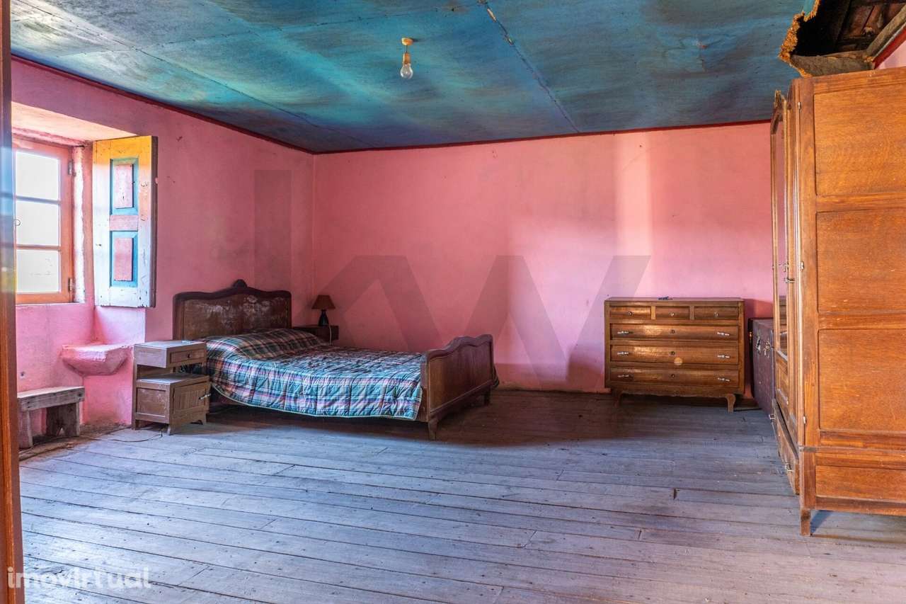 Moradia T3 em Duas Igrejas Vila Verde Braga com 2020m2 deTerreno - Grande imagem: 4/28