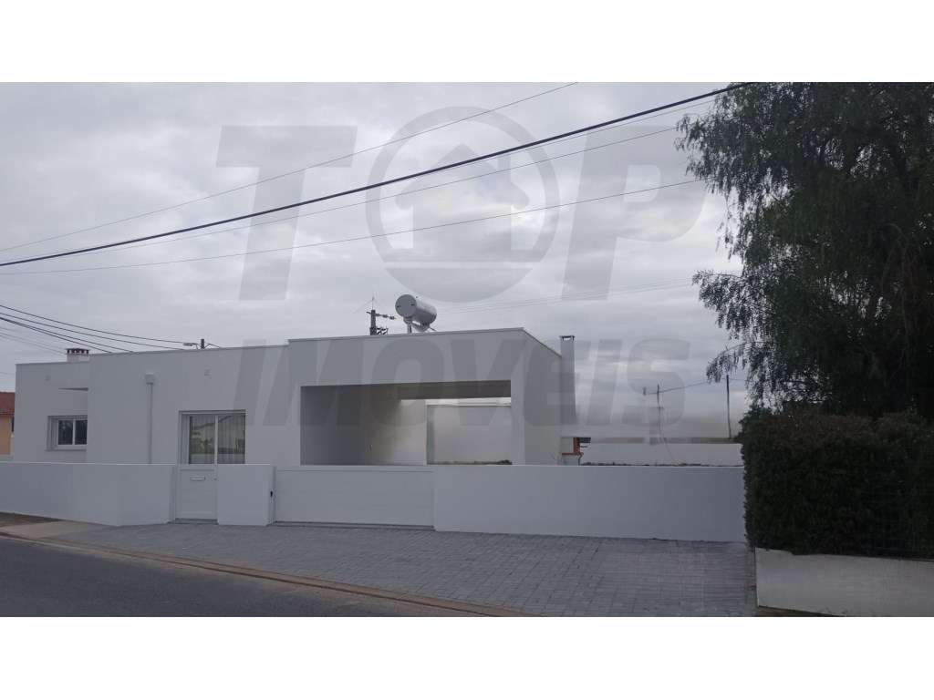 Moradia V3 Contemporânea - Em Construção - Foros De Salvaterra - 35... - Grande imagem: 2/8