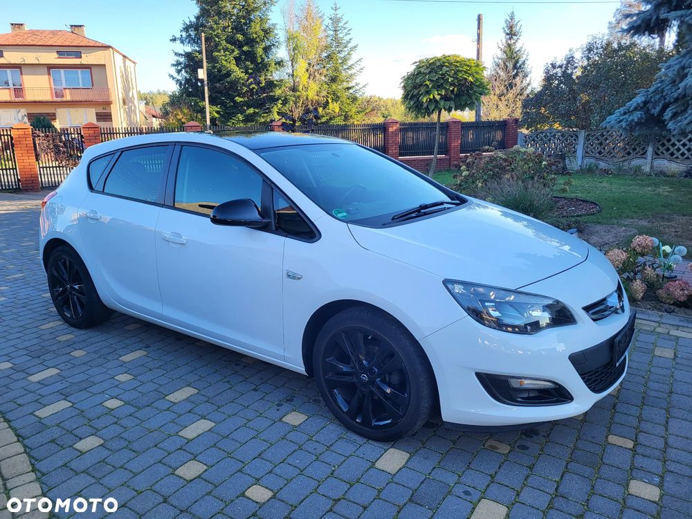 Opel Astra - 32