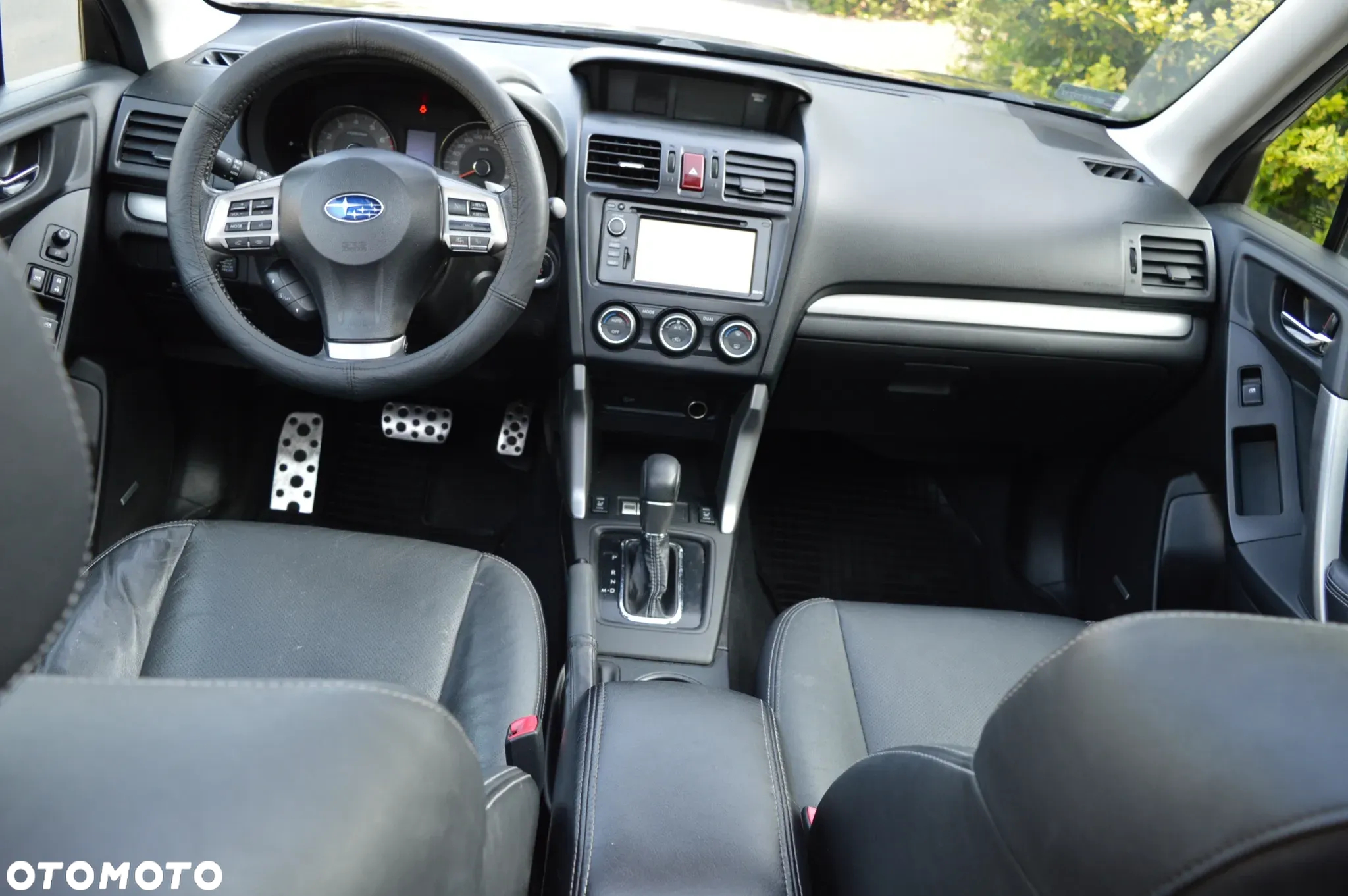 Subaru Forester 2.0XT Platinum Lineartronic - 17