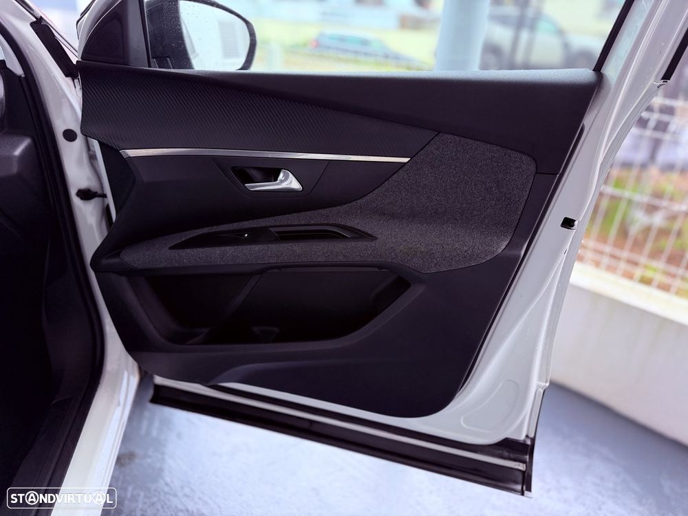 Peugeot 3008 BlueHDi 120 EAT6 Stop & Start Business Line - 29