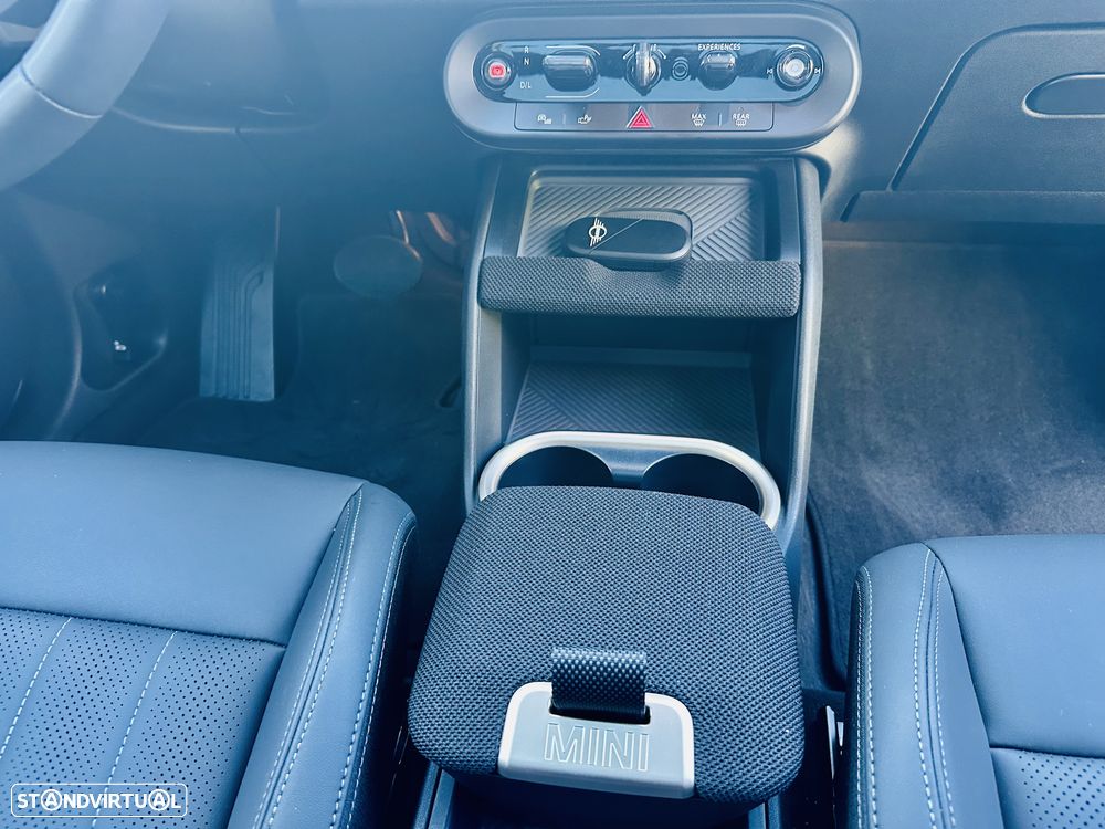 MINI Countryman S Classic S + - 32