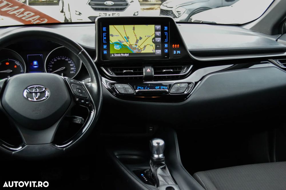 Toyota C-HR Hybrid Business-Edition - 24