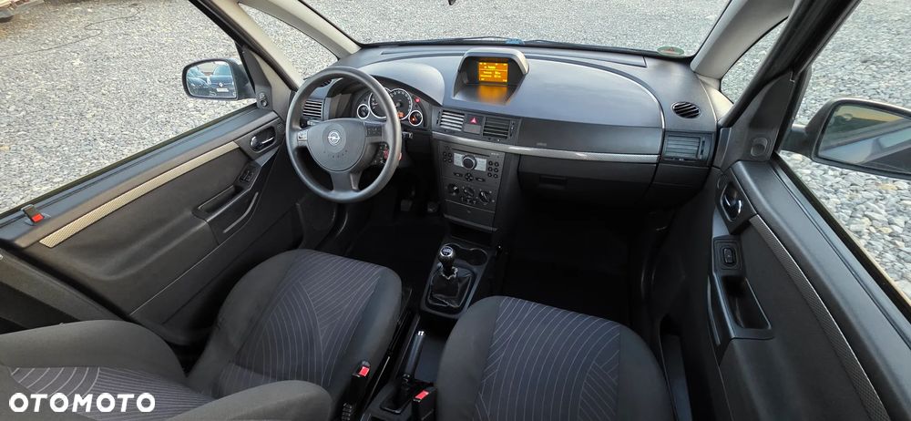 Opel Meriva - 12