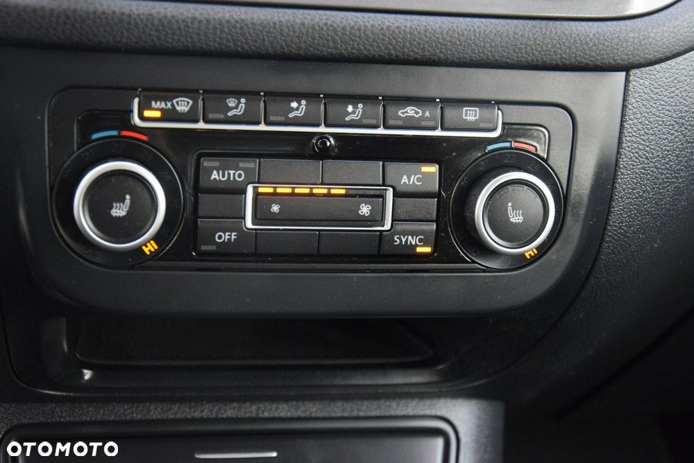 Volkswagen Tiguan 2.0 TDI SCR BlueMotion Technology Trend & Fun - 32