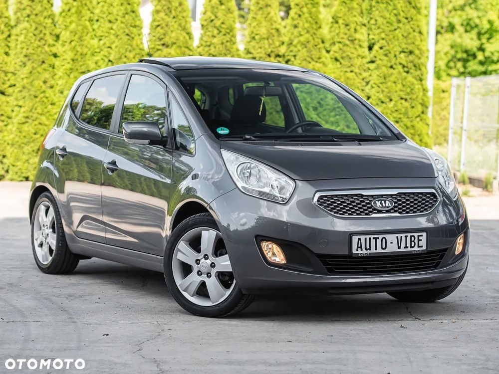Kia Venga 1.4 CVVT Titanium Collection - 1