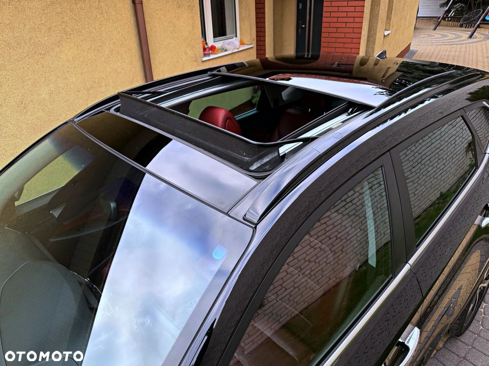 Hyundai Tucson 2.0 CRDI 4WD Automatik Premium - 33