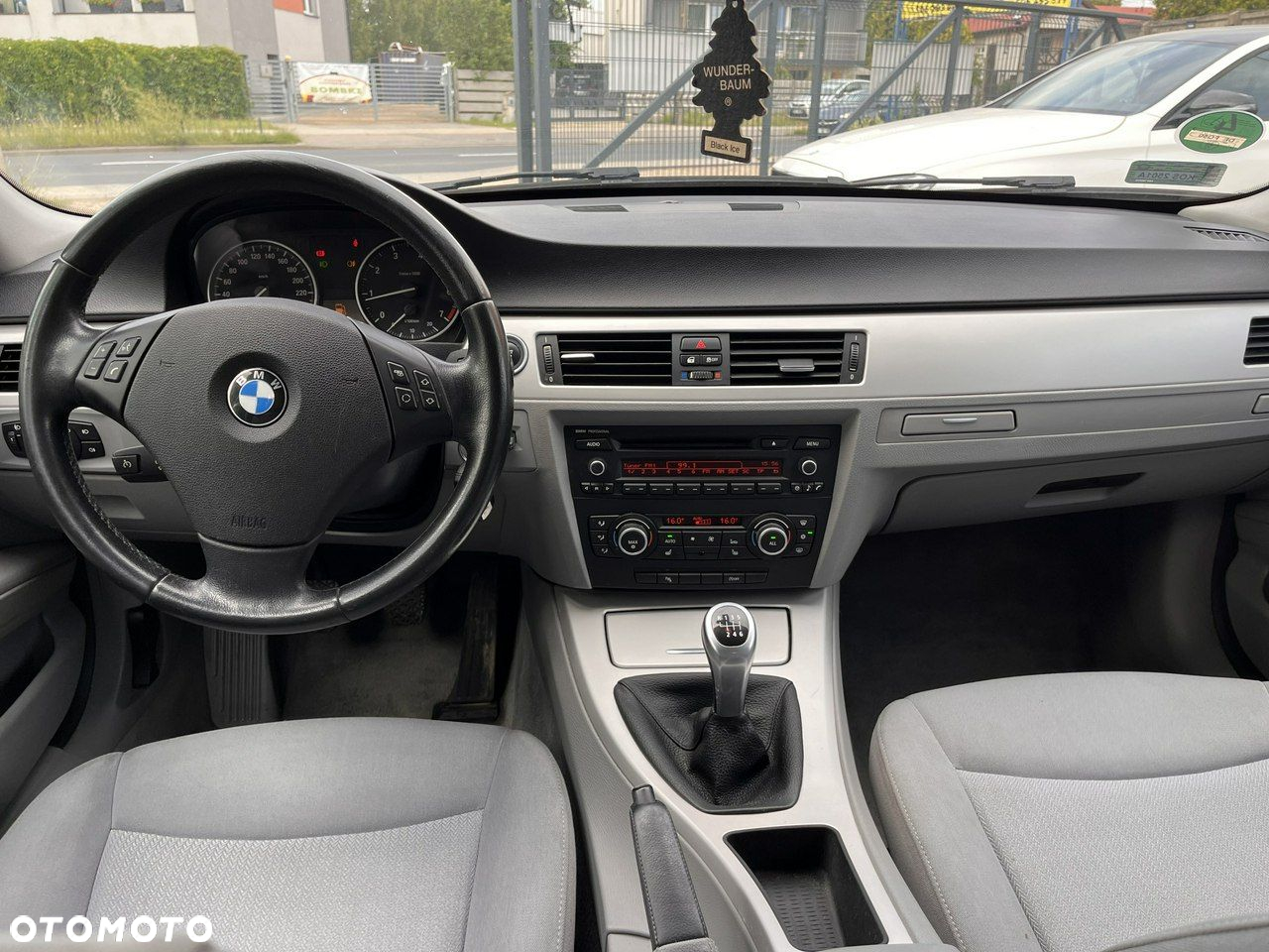 BMW Seria 3 - 11
