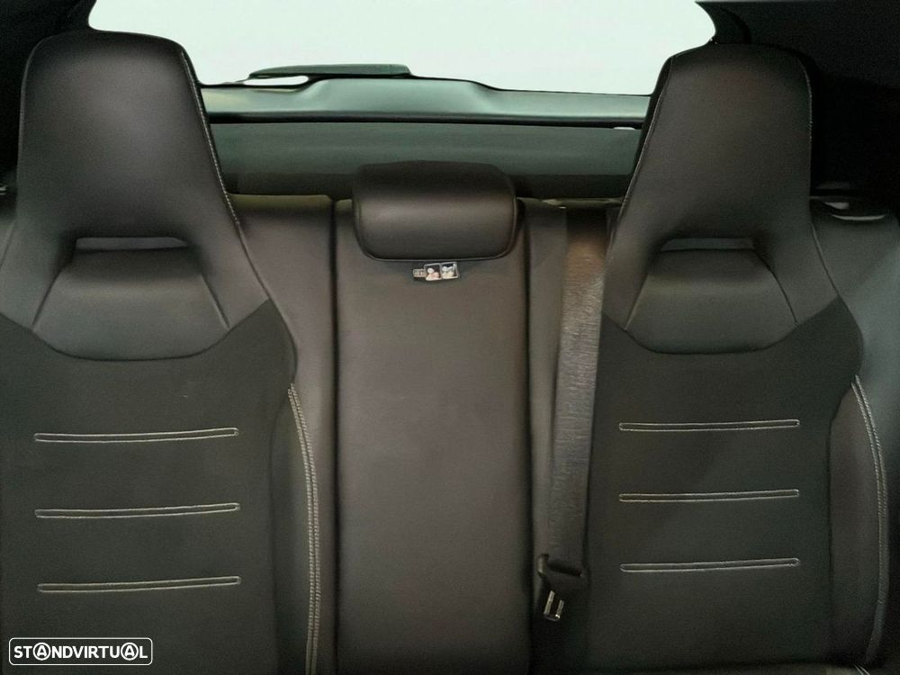 Mercedes-Benz A 250 - 17