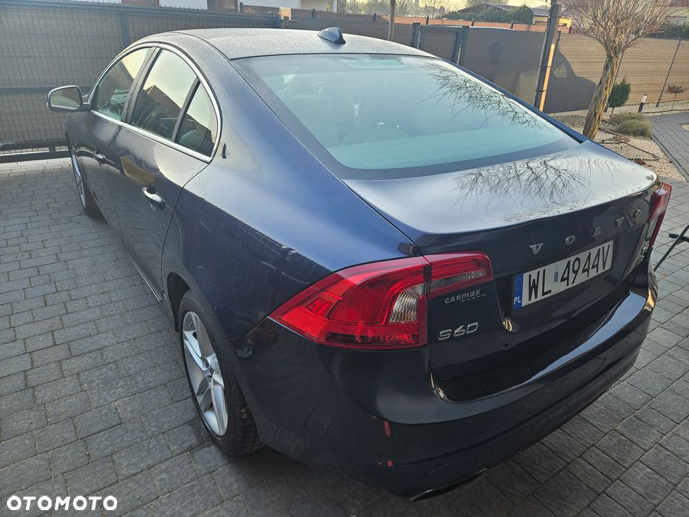 Volvo S60 2.5 T5 - 5