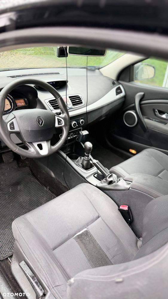 Renault Megane 1.6 16V Dynamique Euro5 - 15