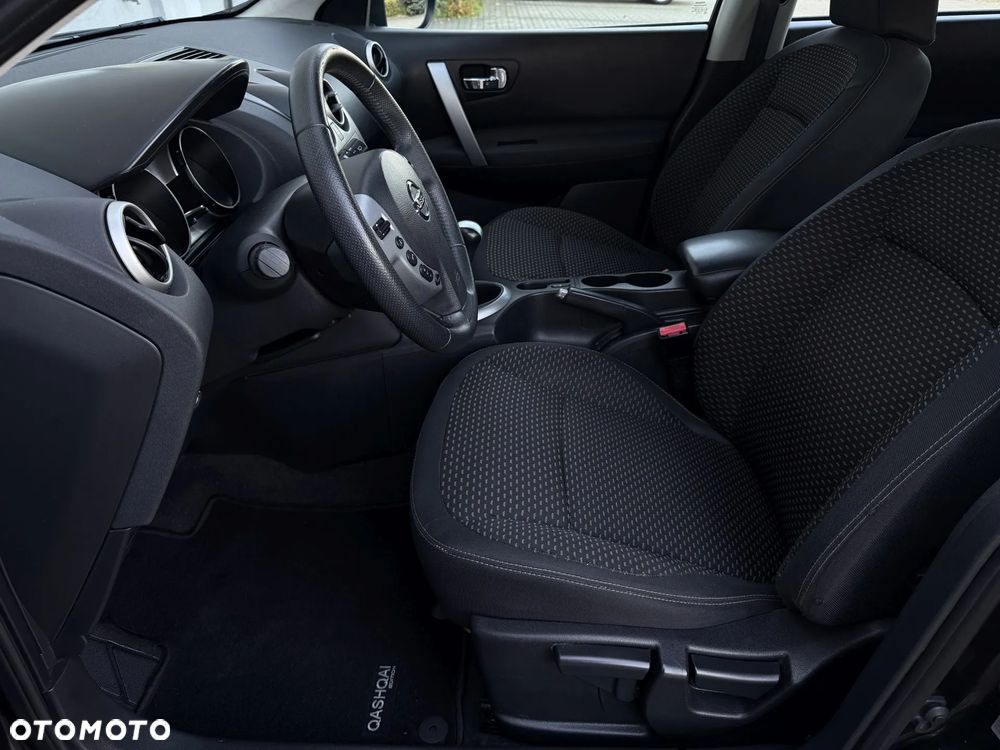 Nissan Qashqai 1.6 Tekna - 16