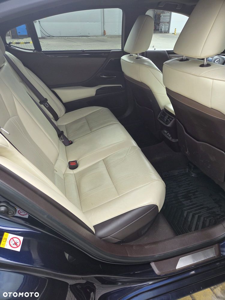 Lexus ES ver-300h-omotenashi - 7