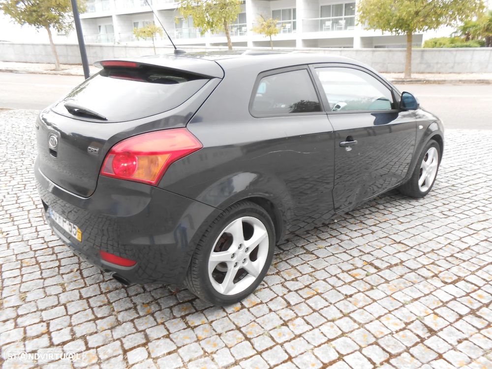Kia Ceed S Coupé 1.6 CRDi EX - 6