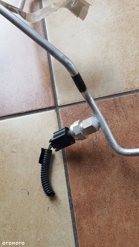 PRZEWÓD RURKA WĄŻ KLIMATYZACJI DACIA SANDERO II 2 LIFT 924402791R - 3