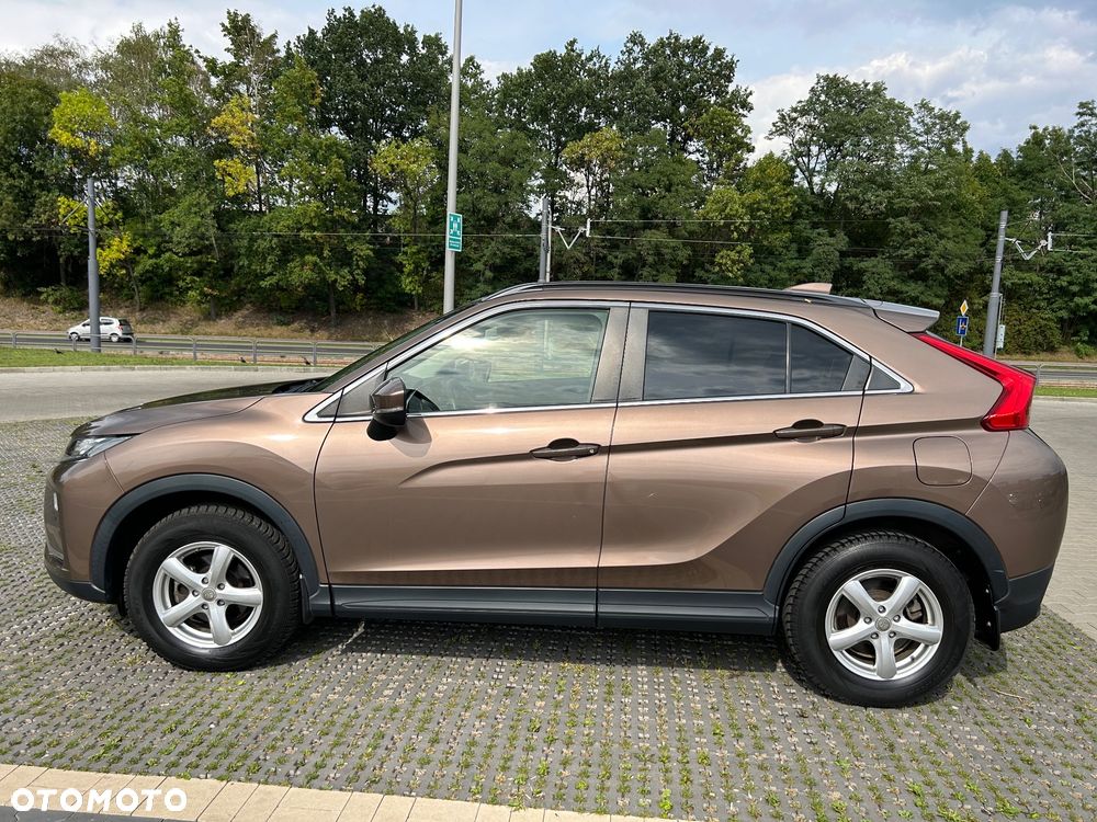 Mitsubishi Eclipse Cross - 8