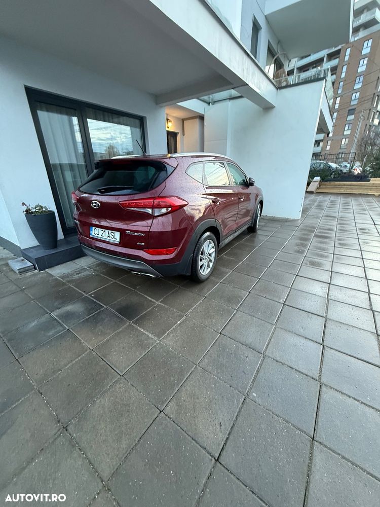 Hyundai Tucson 1.6 T-GDi 4WD 6MT Style - 8