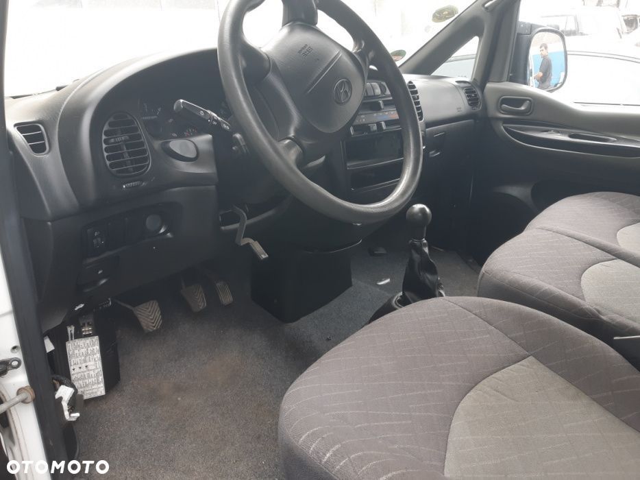 Na części Hyundai H1 Silnik Skrzynia Maska Zderzak Drzwi Klapa Szyba - 2