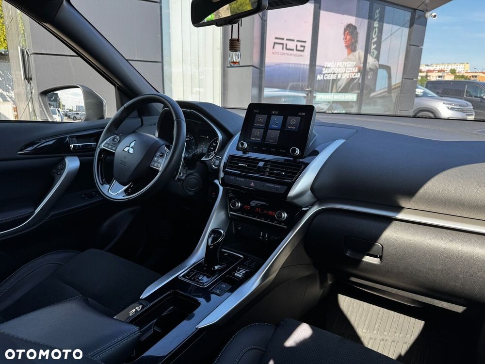Mitsubishi Eclipse Cross - 14