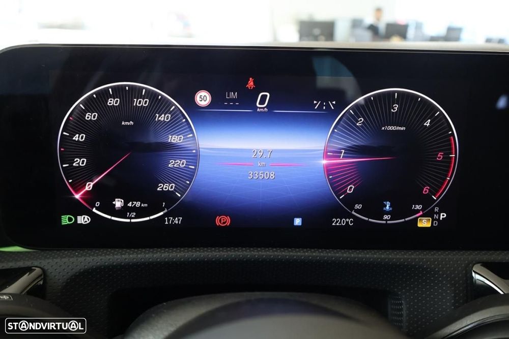 Mercedes-Benz A 200 d AMG Line Aut. - 37