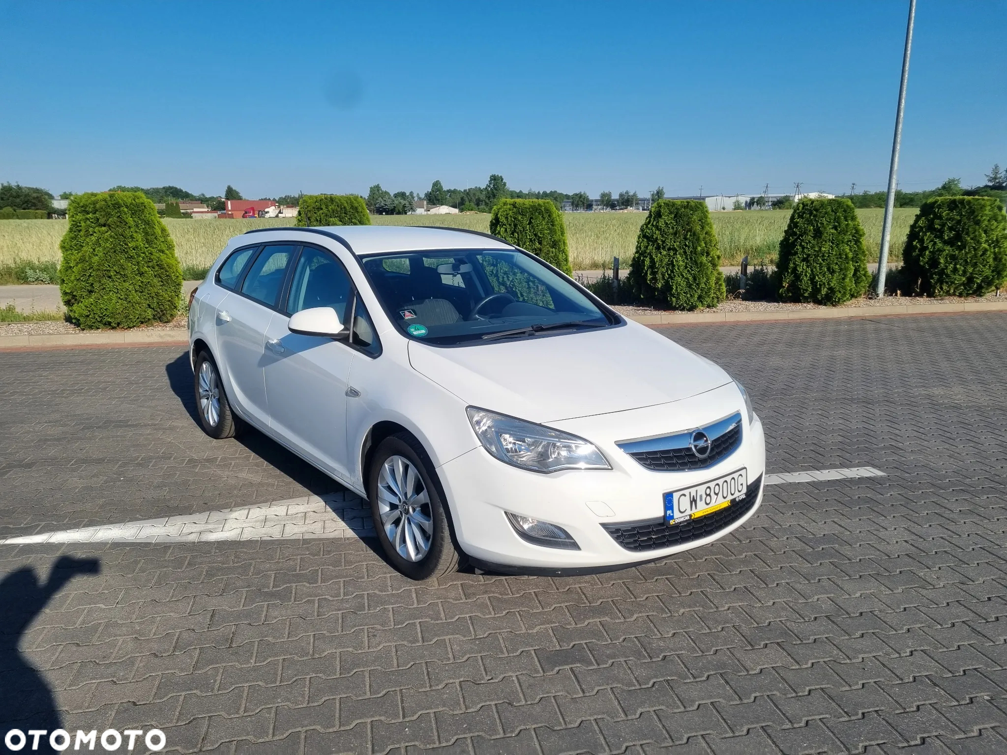 Opel Astra 1.7 CDTI DPF Sports Tourer Exklusiv - 2