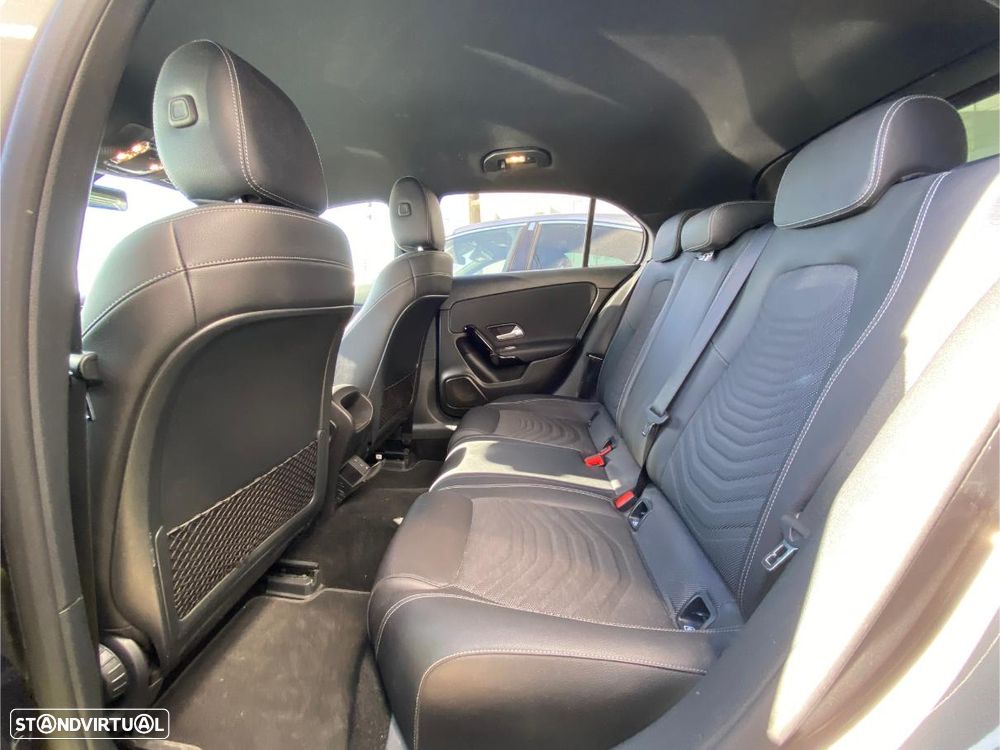 Mercedes-Benz A 200 7G-DCT Style - 11