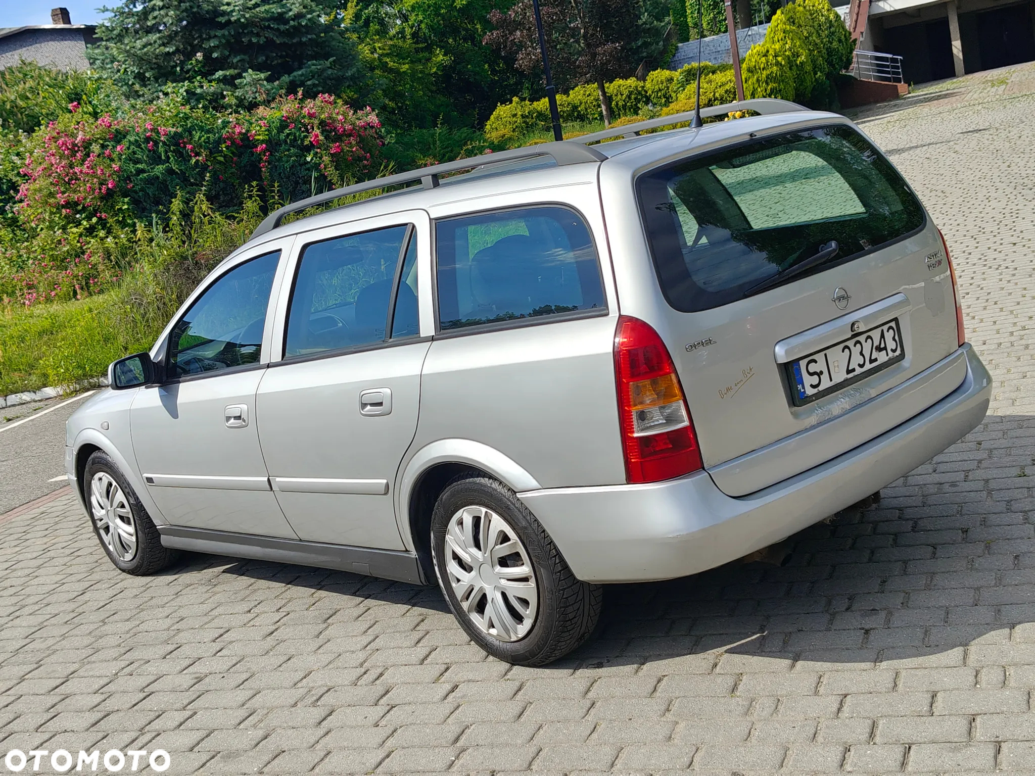 Opel Astra 1.8 Caravan Cosmo - 18