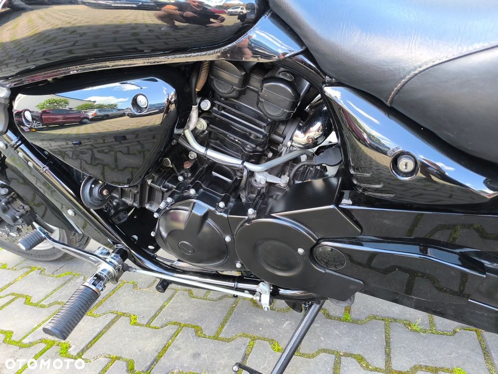 Hyosung GV - 4