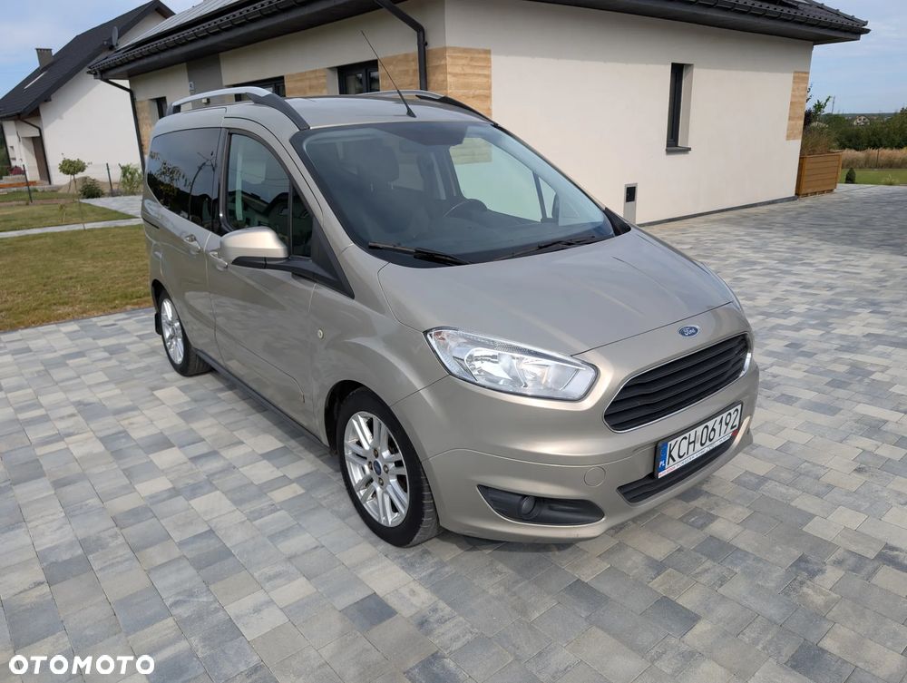 Ford Tourneo Courier 1.5 TDCi Trend - 4
