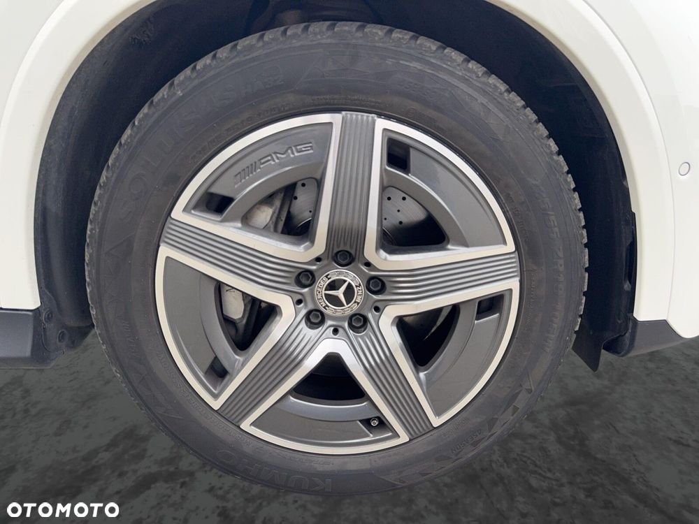 Mercedes-Benz GLC - 11