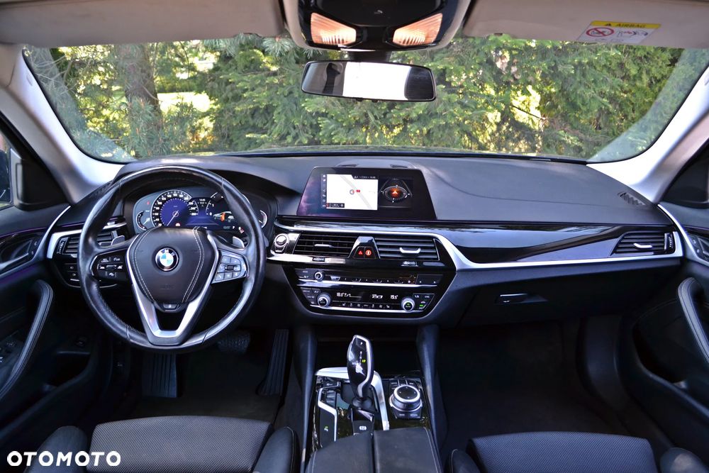 BMW Seria 5 - 21