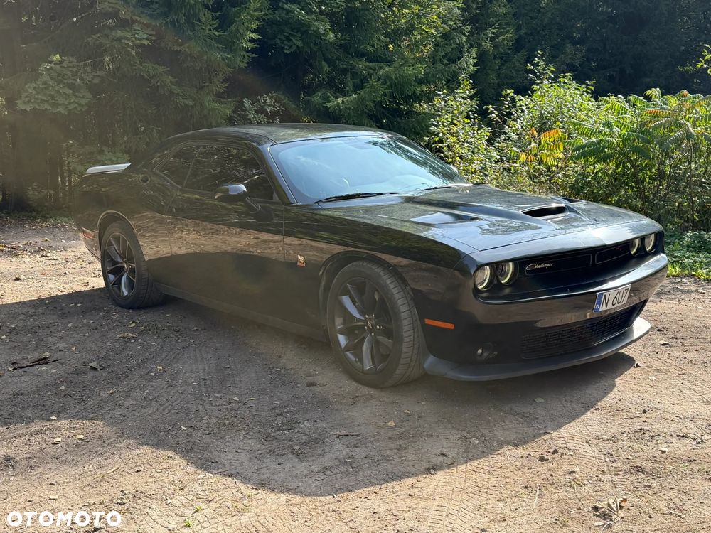 Dodge Challenger 6.4 Scat Pack - 3