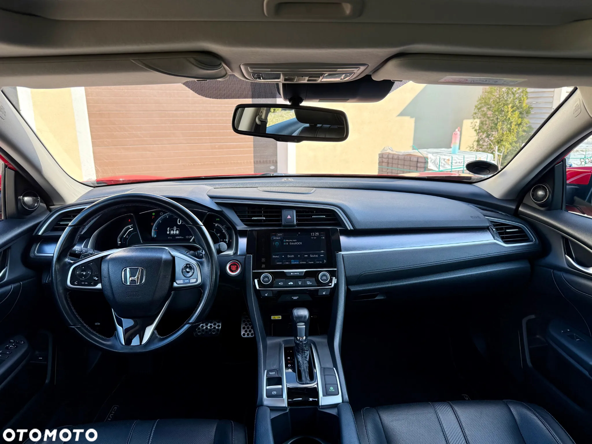 Honda Civic 1.5 i-VTEC Turbo CVT Sport - 28