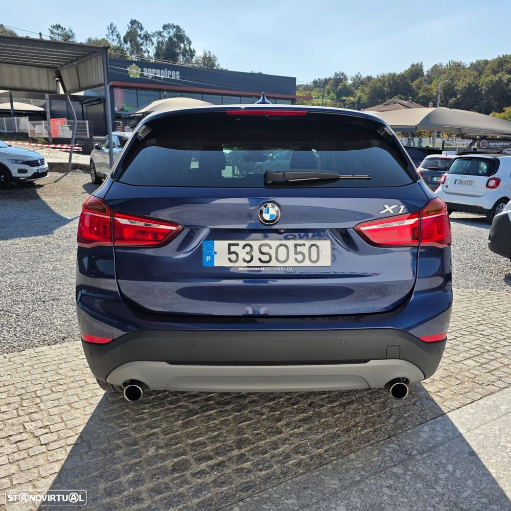 BMW X1 20 d sDrive Auto Advantage - 11