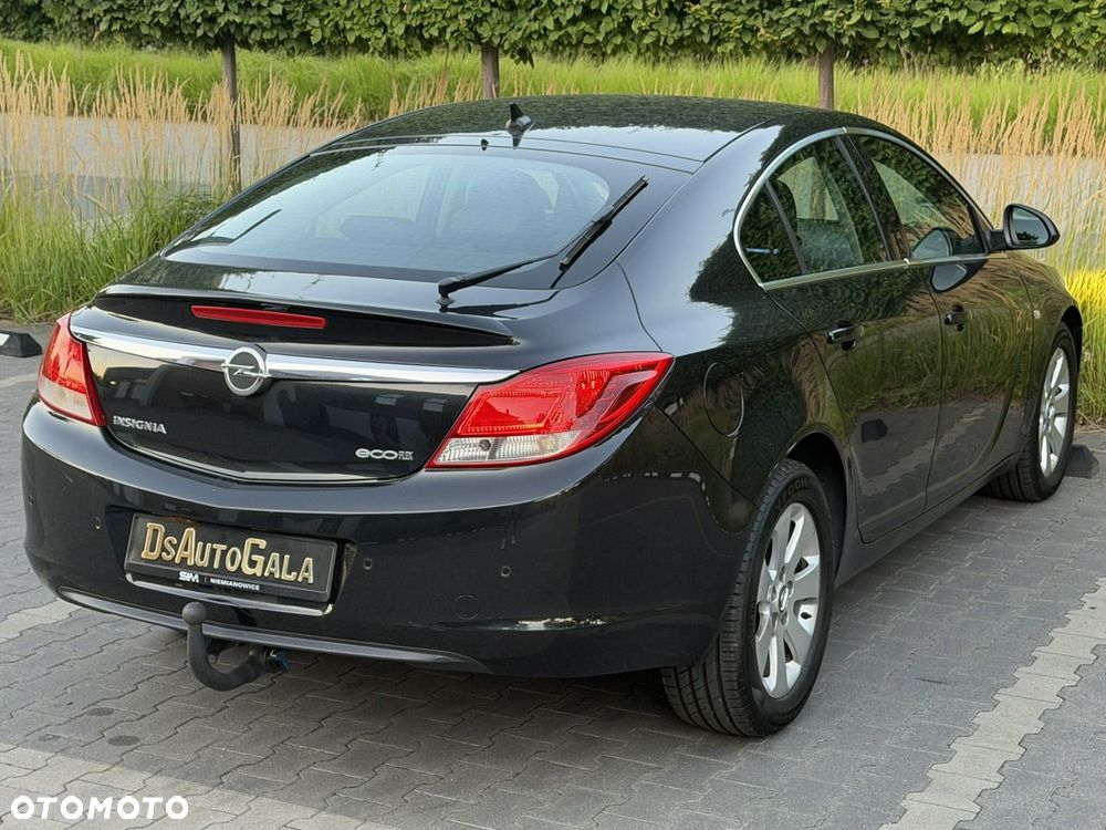 Opel Insignia - 12
